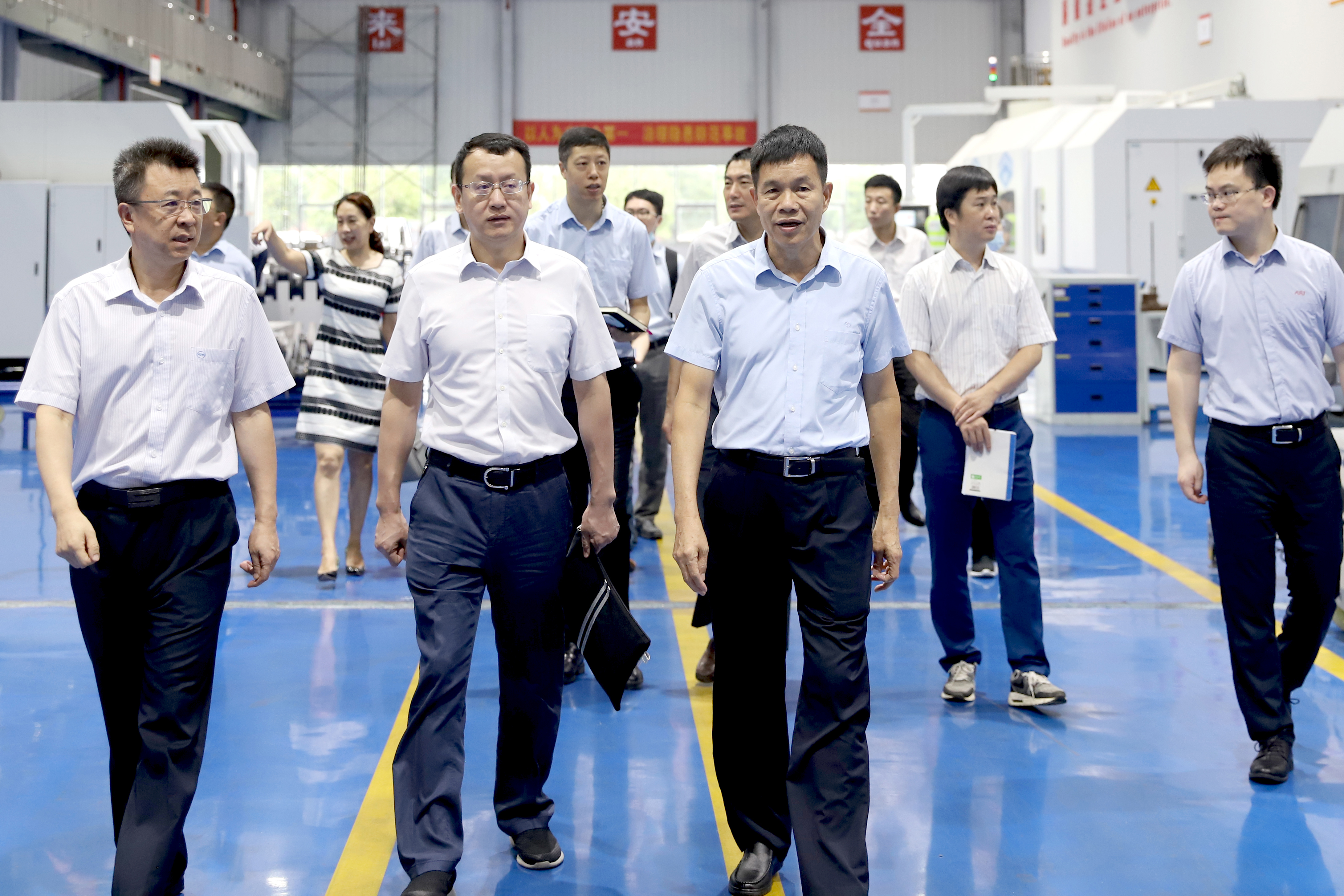 ����ͻ��(�й�)���޹�˾����