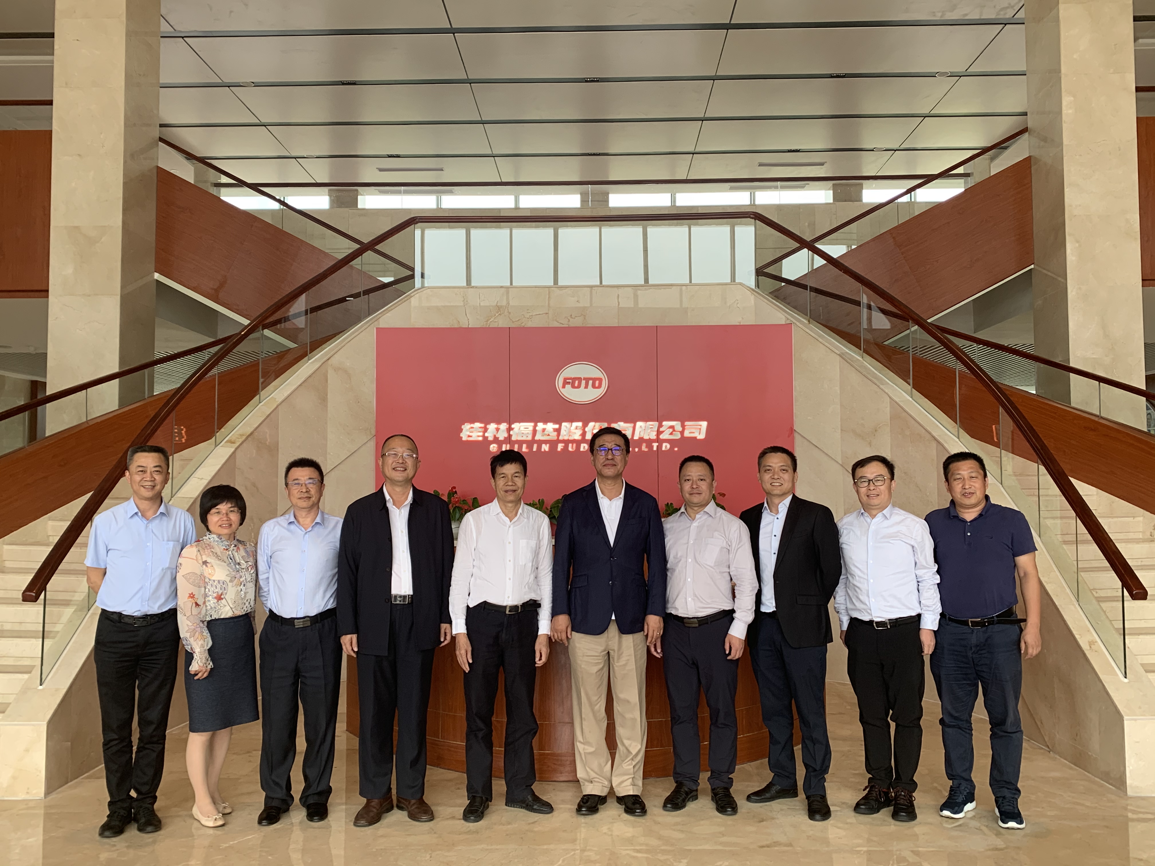 ����ͻ��(�й�)���޹�˾����