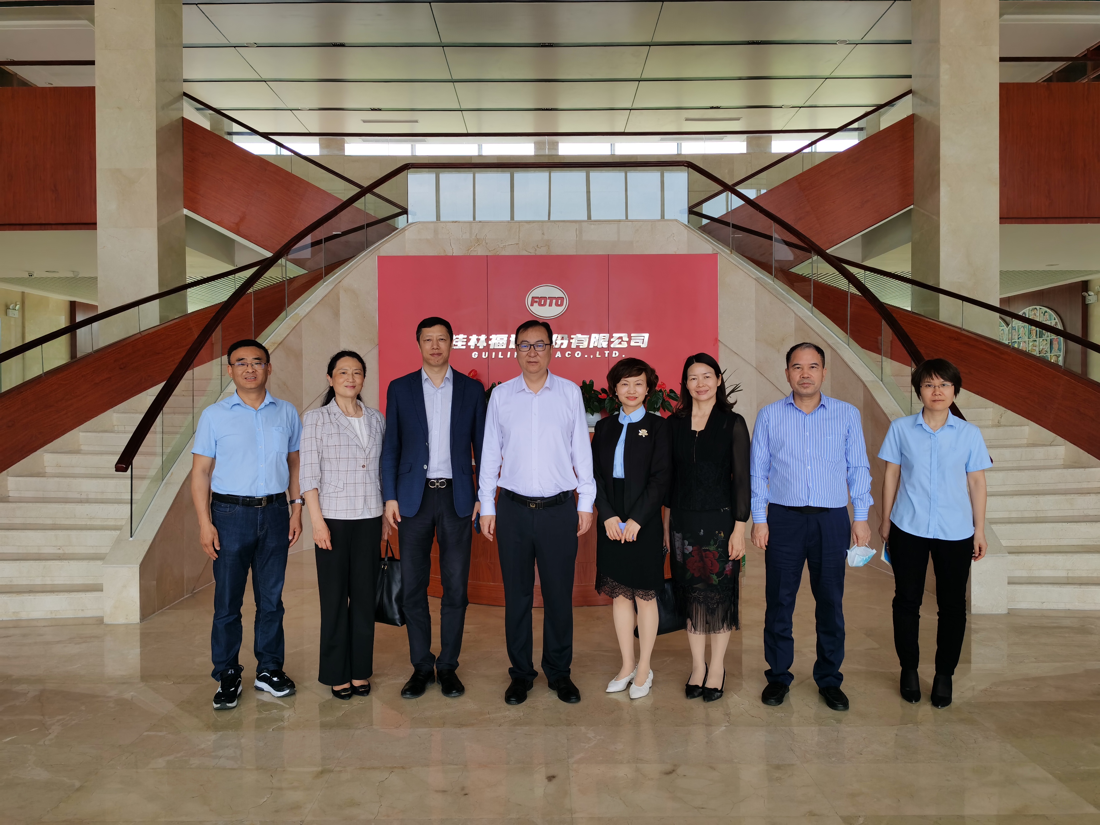 ����ͻ��(�й�)���޹�˾����