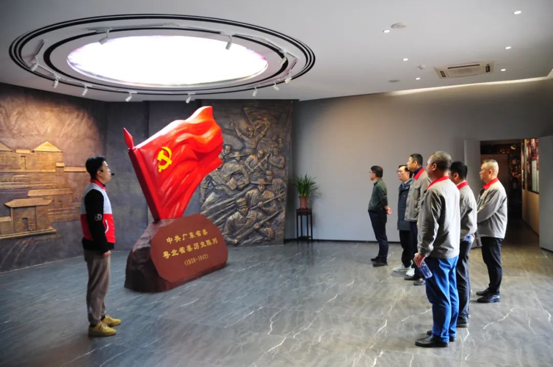 ����ͻ��(�й�)���޹�˾����