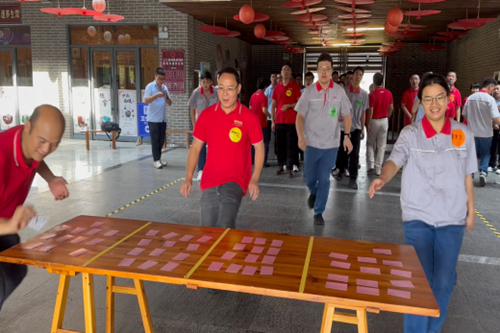 ����ͻ��(�й�)���޹�˾����