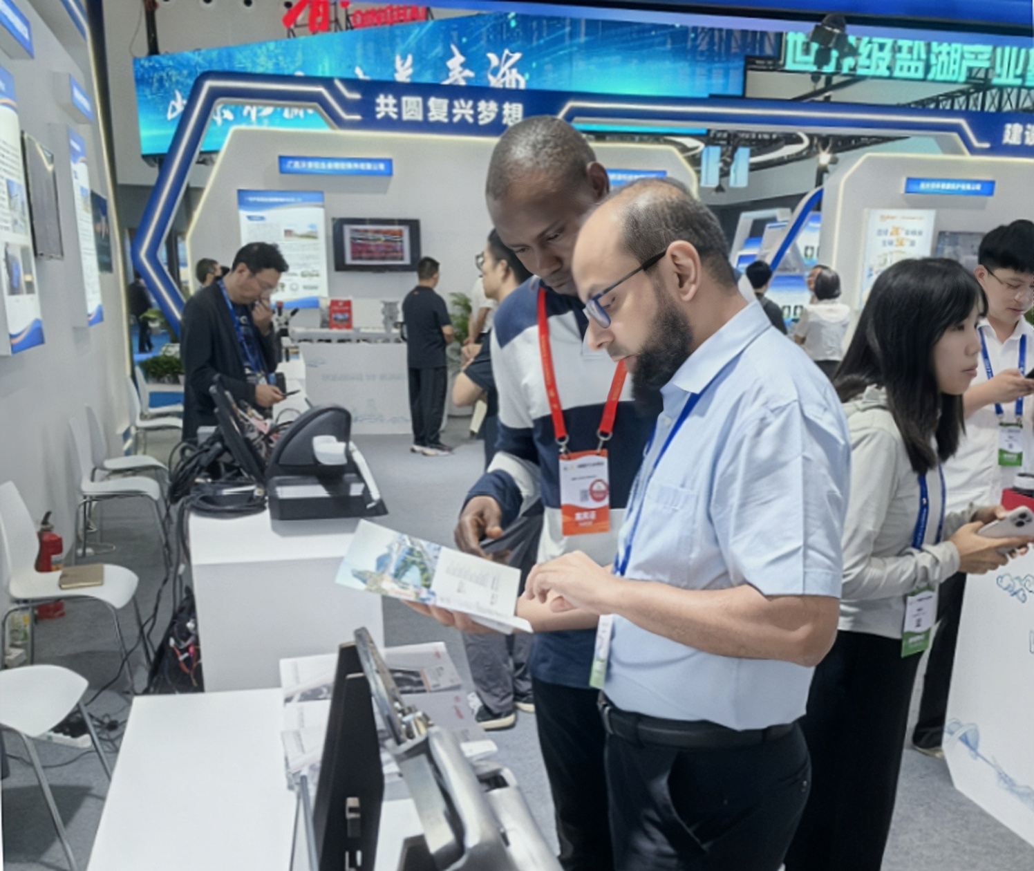 ����ͻ��(�й�)���޹�˾����