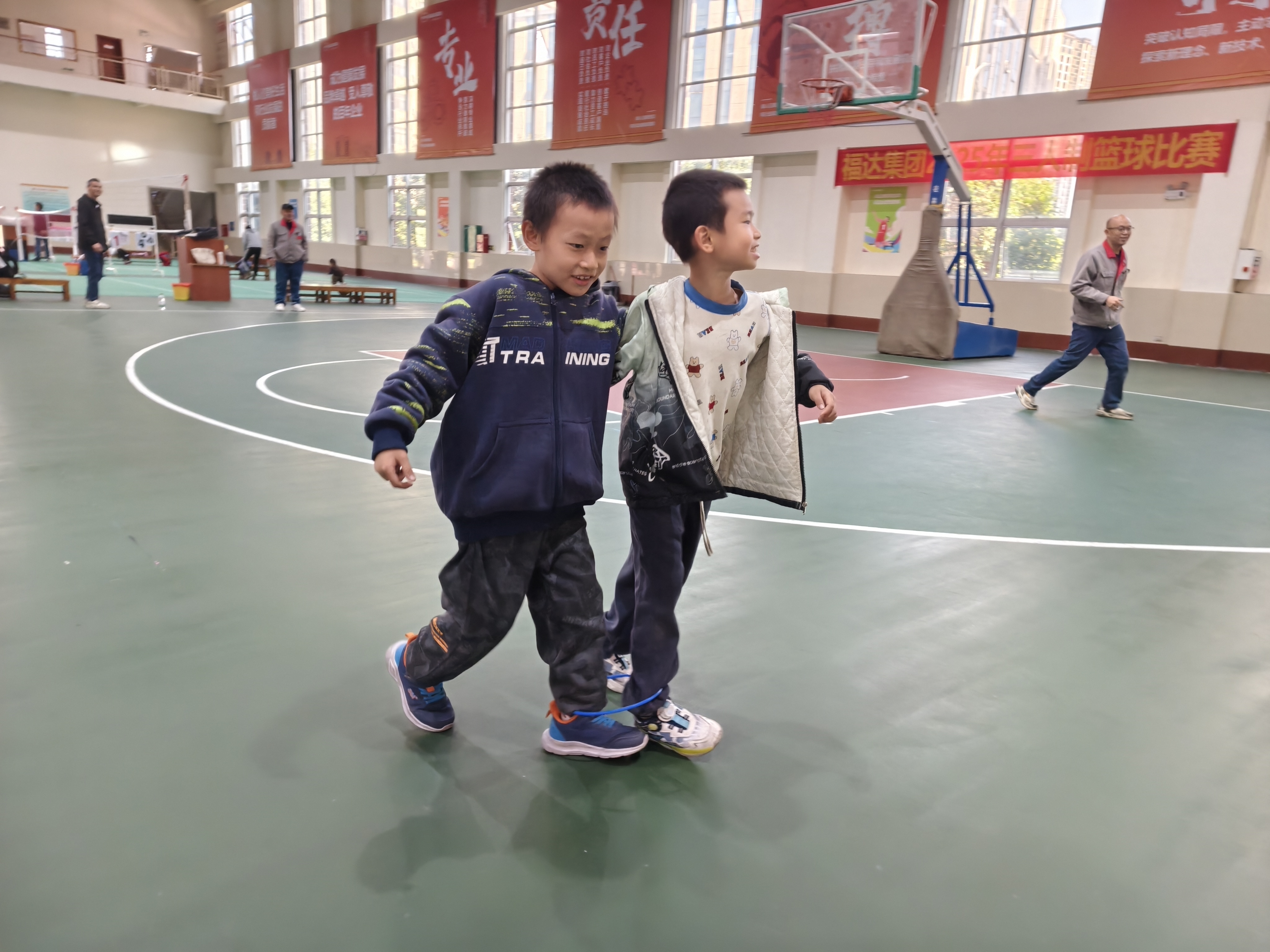 ����ͻ��(�й�)���޹�˾����